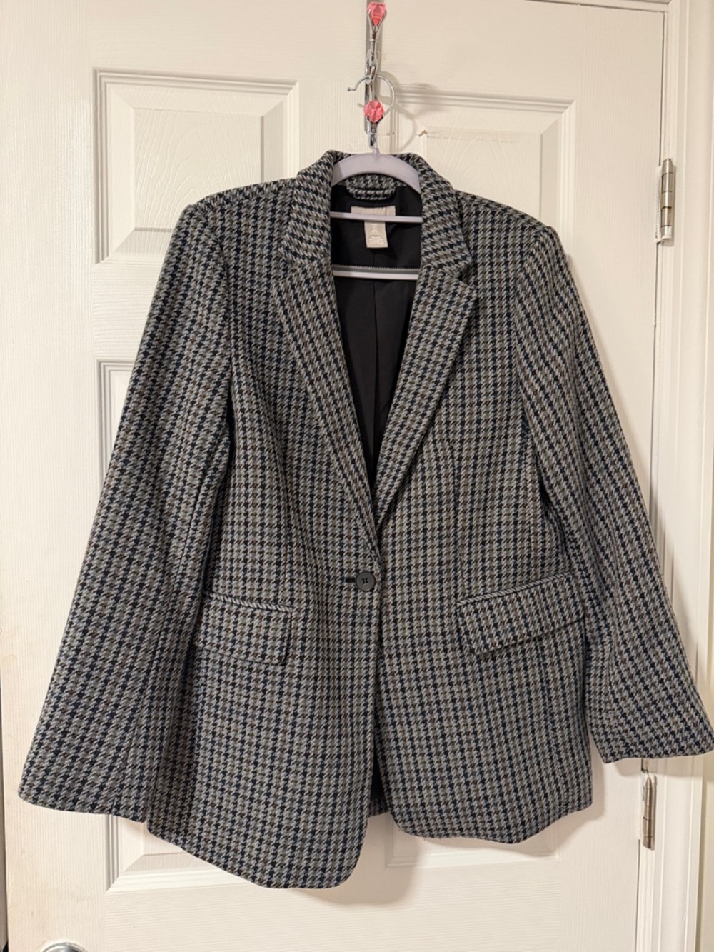 H&M Black & White Houndstooth Single-Button Blazer